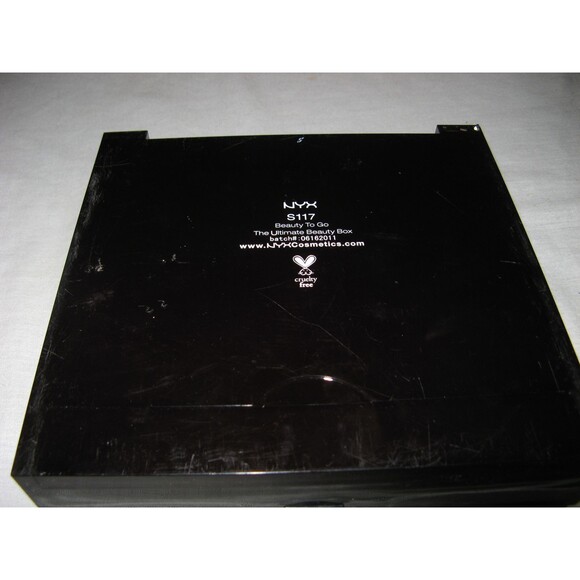 NYX Beauty To Go The Ultimate Beauty Box S117 SEE DESCRIPTION - Picture 2 of 7